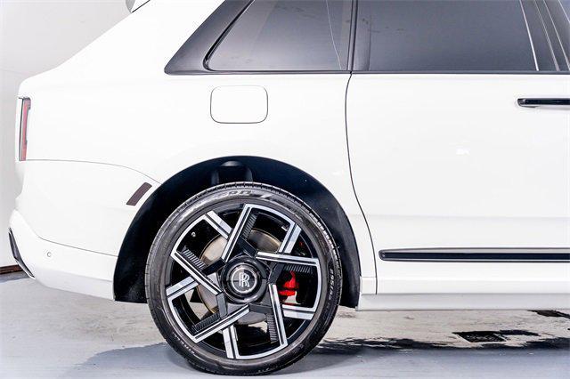 used 2025 Rolls-Royce Cullinan car, priced at $529,998