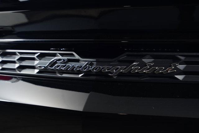 used 2025 Lamborghini Urus car, priced at $339,998