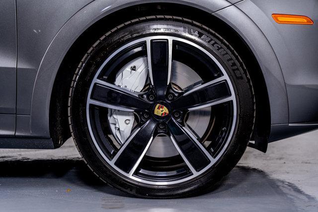 used 2019 Porsche Cayenne car, priced at $63,998