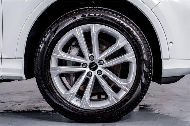 used 2025 Audi Q7 car, priced at $62,998