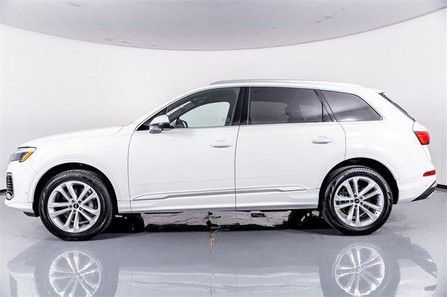 used 2025 Audi Q7 car, priced at $62,998