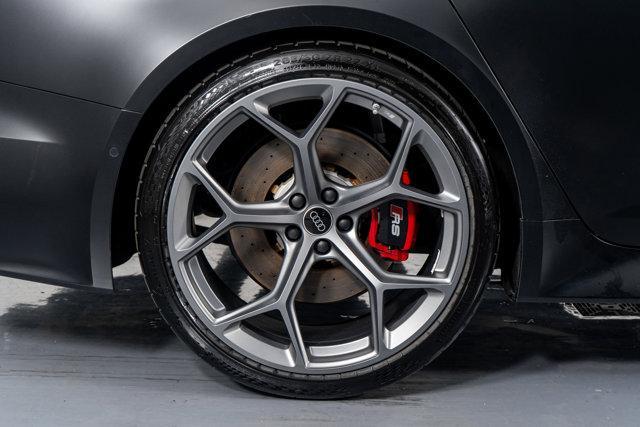 used 2025 Audi RS 6 Avant car, priced at $133,998