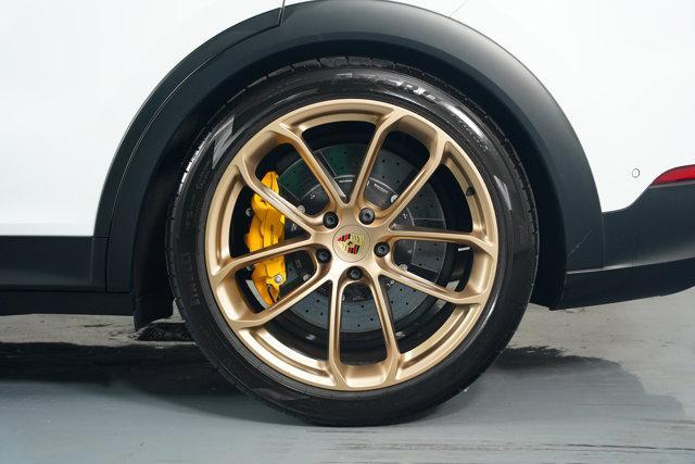 used 2024 Porsche Cayenne car, priced at $189,998