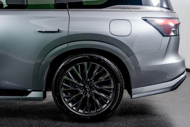 used 2025 INFINITI QX80 car, priced at $89,998