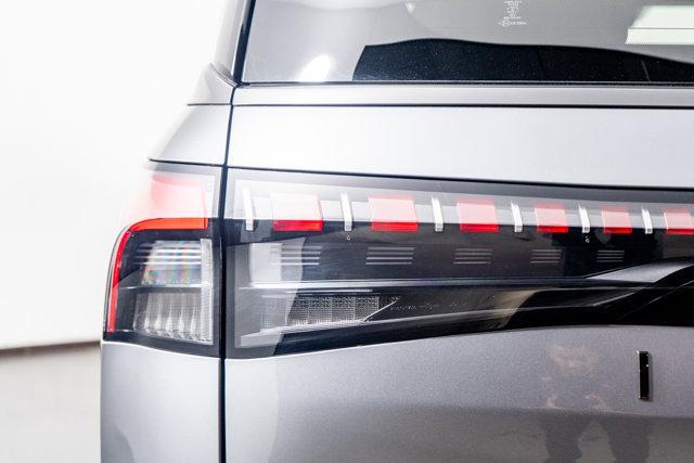 used 2025 INFINITI QX80 car, priced at $89,998