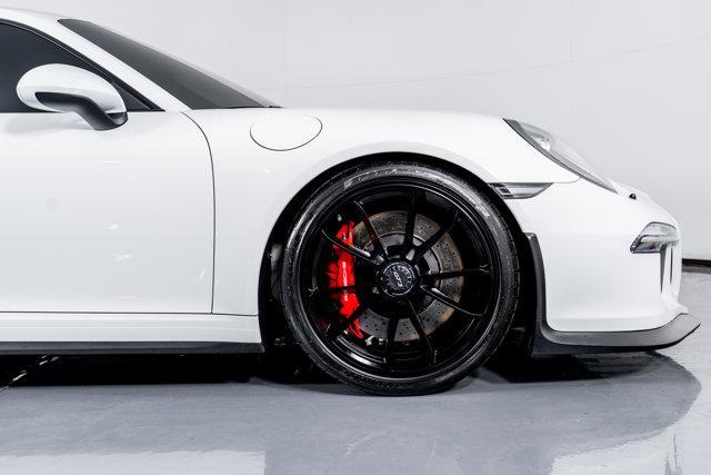 used 2015 Porsche 911 car, priced at $139,998