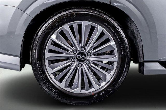 used 2025 INFINITI QX80 car, priced at $76,998