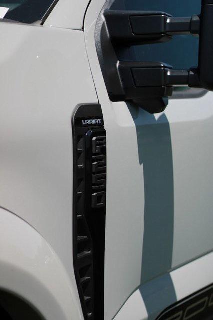 new 2025 Ford F-250 car, priced at $114,634