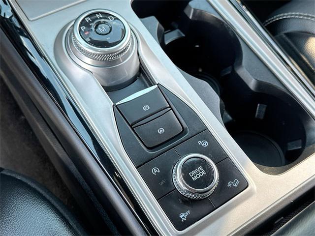 used 2022 Ford Explorer car, priced at $33,000