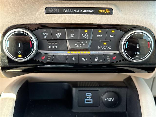 used 2022 Ford Escape car, priced at $29,250