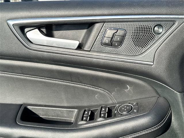 used 2024 Ford Edge car, priced at $27,750