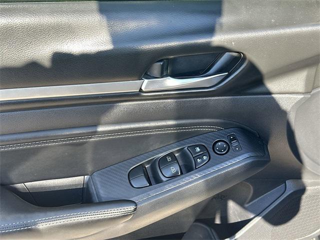 used 2019 Nissan Altima car, priced at $18,000