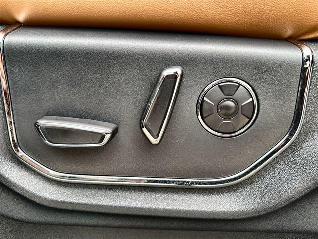 used 2024 Ford Expedition car, priced at $72,000