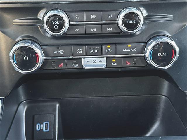 used 2023 Ford F-150 car, priced at $35,000