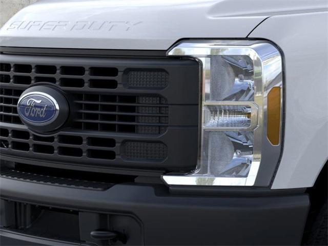 new 2025 Ford F-350 car, priced at $68,671