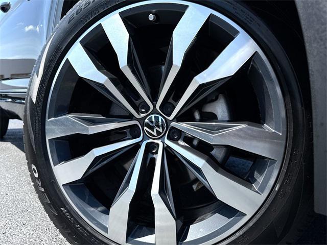 used 2023 Volkswagen Atlas car, priced at $36,000