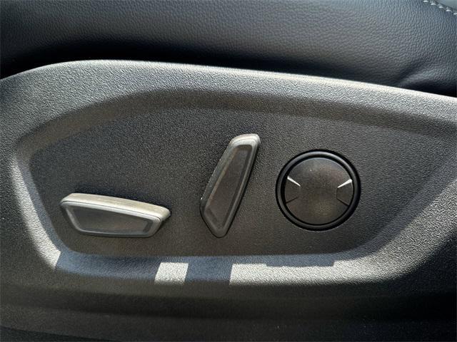 used 2024 Ford Edge car, priced at $29,000