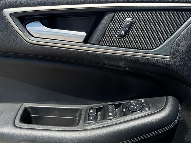 used 2024 Ford Edge car, priced at $29,000