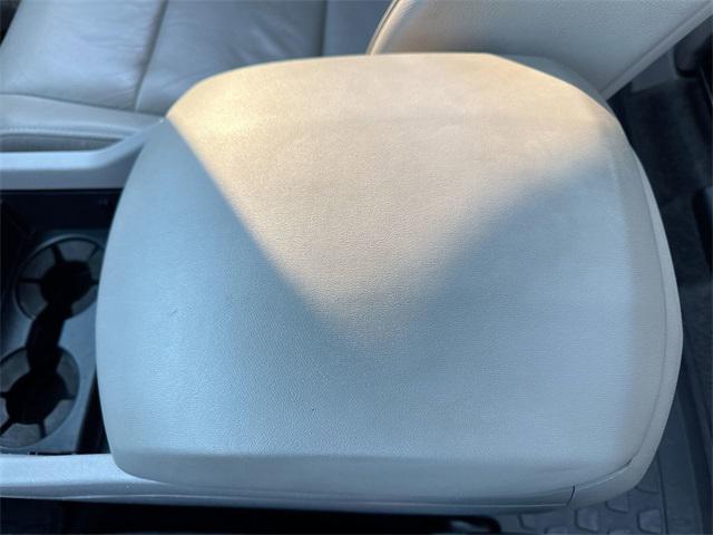 used 2013 Honda Pilot car, priced at $11,500