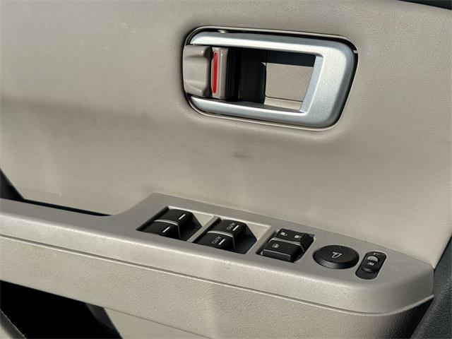 used 2013 Honda Pilot car, priced at $11,500