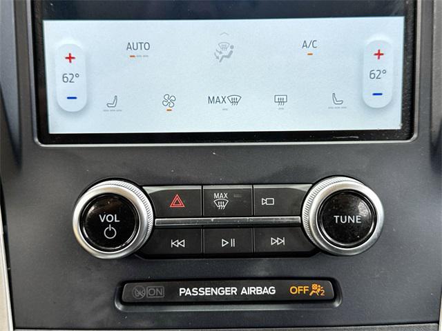 used 2023 Ford Edge car, priced at $28,000