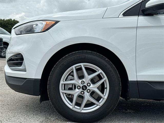 used 2023 Ford Edge car, priced at $28,000