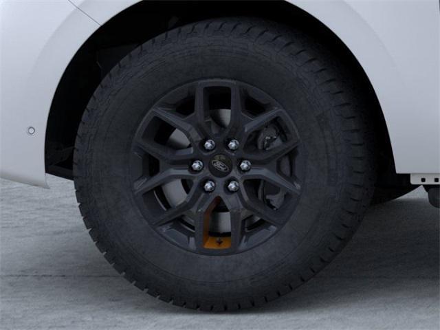 new 2025 Ford Expedition car, priced at $85,780