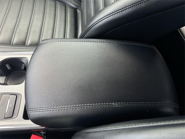 used 2022 Ford Edge car, priced at $26,500