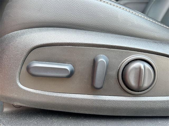 used 2023 GMC Acadia car, priced at $22,000