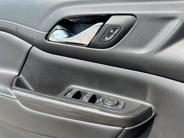 used 2023 GMC Acadia car, priced at $22,000