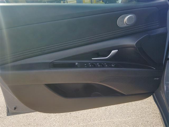 used 2022 Hyundai ELANTRA HEV car, priced at $19,000