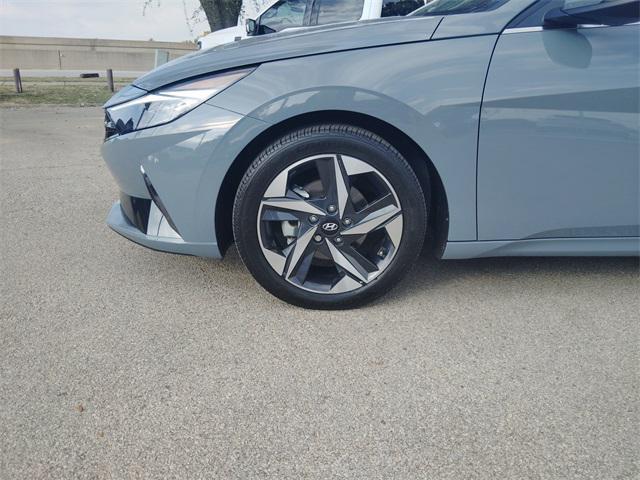 used 2022 Hyundai ELANTRA HEV car, priced at $19,000
