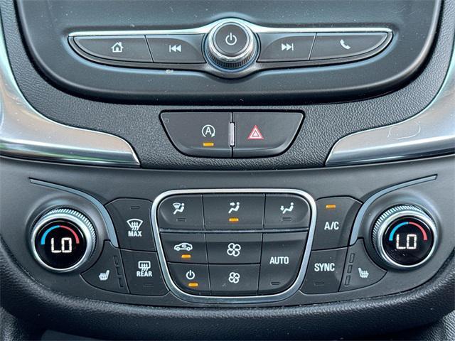 used 2023 Chevrolet Equinox car, priced at $22,000
