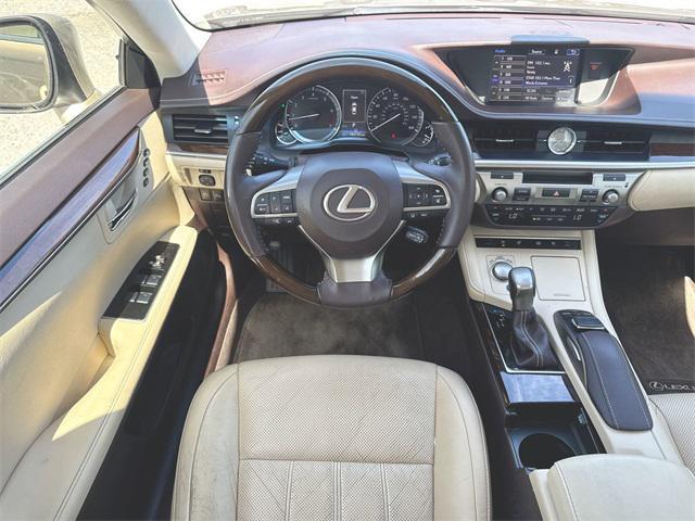 used 2016 Lexus ES 350 car, priced at $18,750
