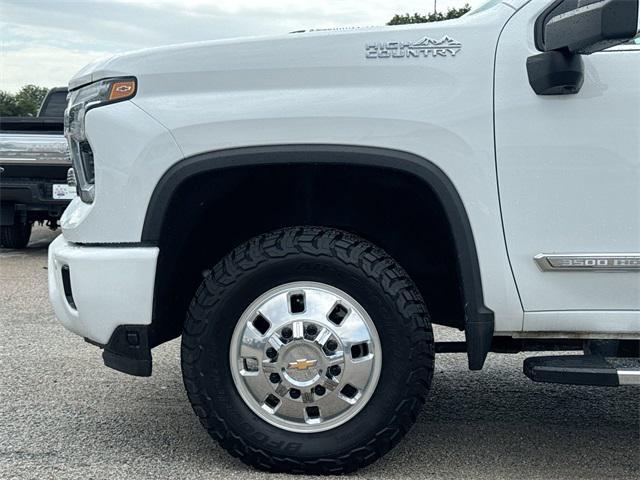 used 2025 Chevrolet Silverado 3500 car, priced at $76,500