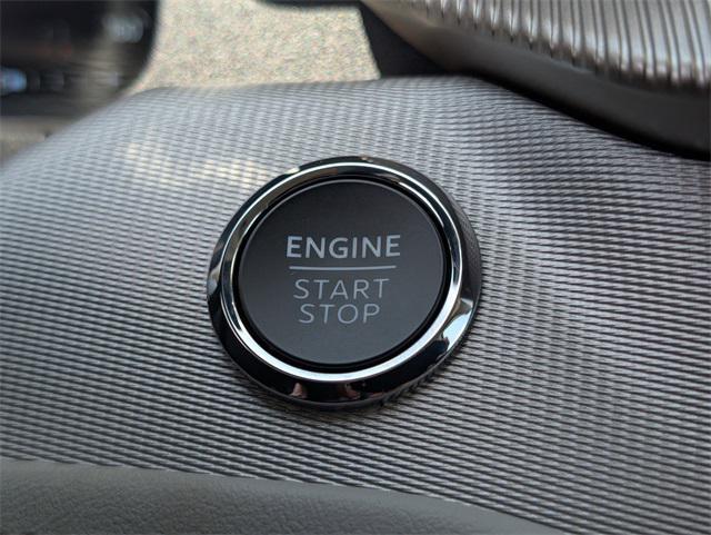 new 2025 Ford Explorer car, priced at $44,165