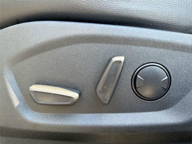 used 2024 Ford Edge car, priced at $27,500