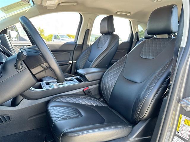 used 2024 Ford Edge car, priced at $27,500
