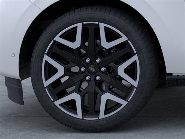 new 2025 Ford Expedition Max car, priced at $94,300