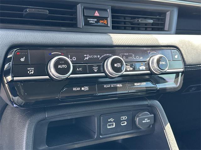 used 2024 Honda Pilot car, priced at $38,000