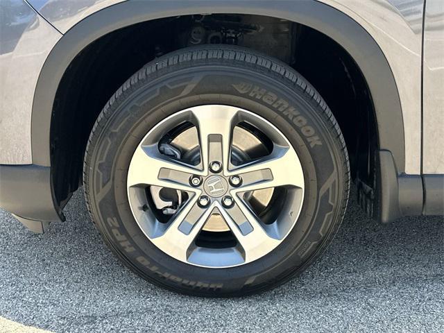 used 2024 Honda Pilot car, priced at $38,000