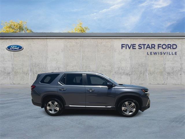 used 2024 Honda Pilot car, priced at $38,000