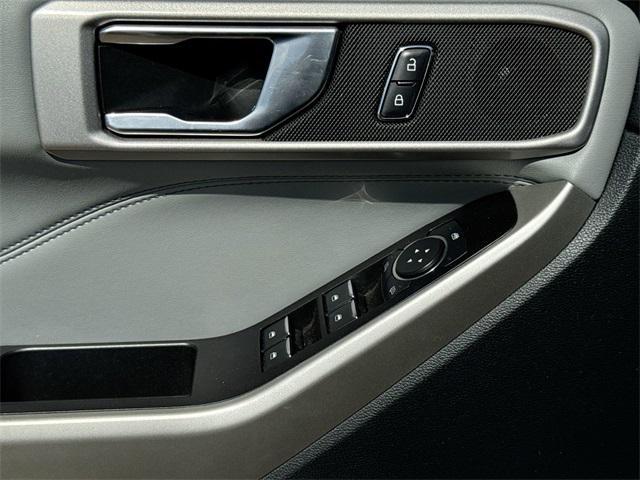 used 2021 Ford Explorer car, priced at $25,000