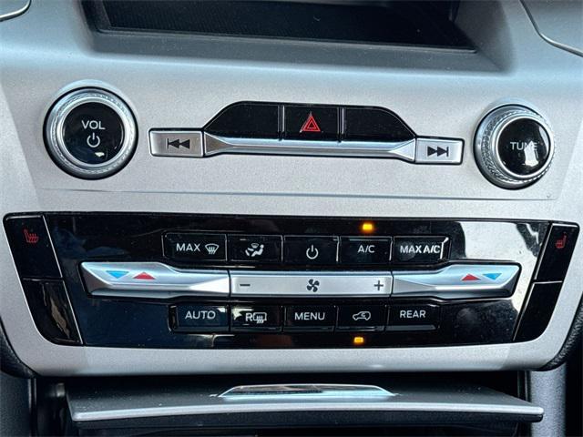 used 2022 Ford Explorer car, priced at $27,250