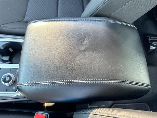 used 2022 Ford Explorer car, priced at $27,250