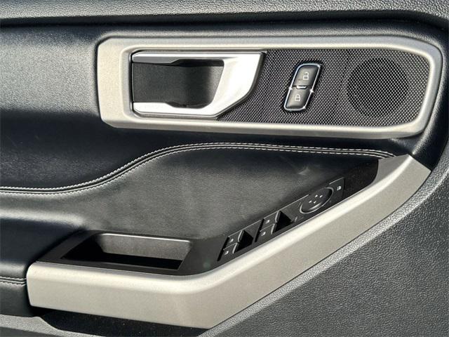 used 2022 Ford Explorer car, priced at $27,250