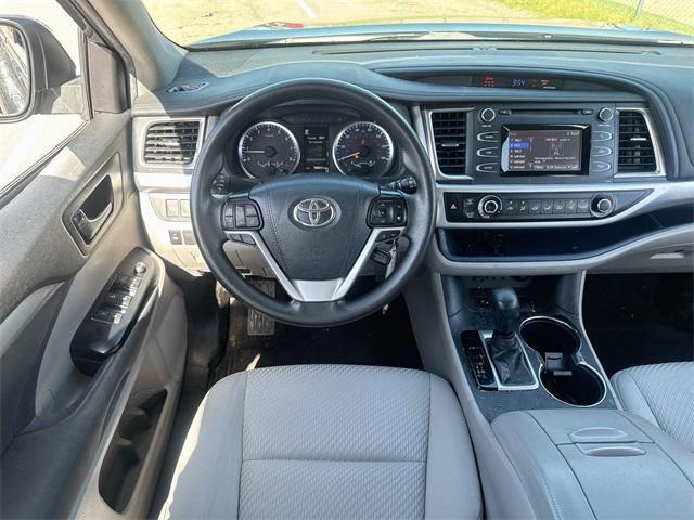 used 2019 Toyota Highlander car, priced at $20,750
