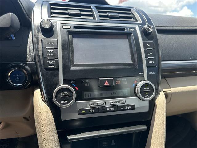 used 2013 Toyota Camry Hybrid car, priced at $14,000