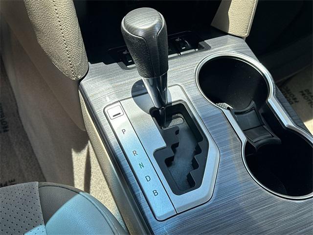 used 2013 Toyota Camry Hybrid car, priced at $14,000