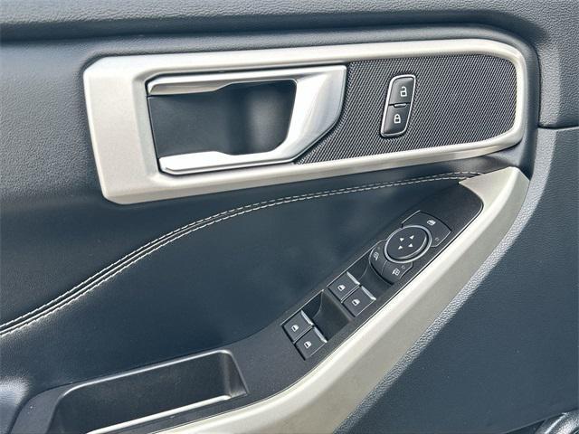 used 2022 Ford Explorer car, priced at $32,000